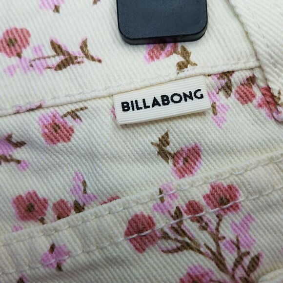 NWT Billabong Girl's Sweetheart Floral Denim 100% Cotton Mini Skirt 10 - Picture 8 of 14